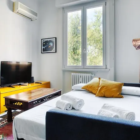 Apartment Joivy Stylish Flat In Porta Genova